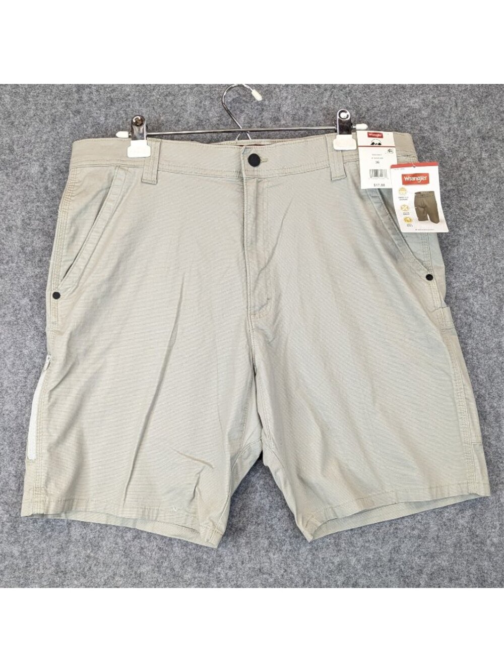 Wrangler Mens 36 Chino Shorts Khaki Tan Flex Comfort Utility Rugged Zip - NWT
